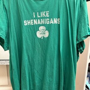 Life Is Good Women's Green 'I Like Shenanigans' T-Shirt